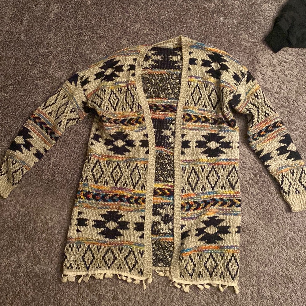 Knit woven Sweater. Super cute. Oversized.